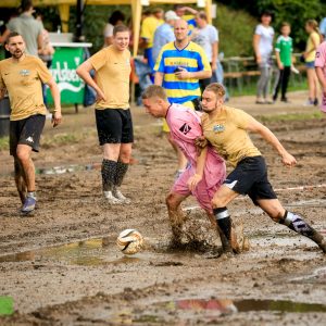 Deutsche-Meisterschaft-Matschfussball-2016-Wöllnau