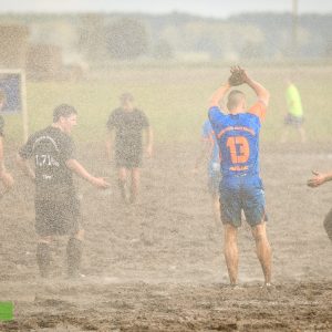 Deutsche-Meisterschaft-Matschfussball-2016-Wöllnau