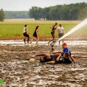 Deutsche-Meisterschaft-Matschfussball-2016-Wöllnau