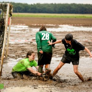 Deutsche-Meisterschaft-Matschfussball-2016-Wöllnau