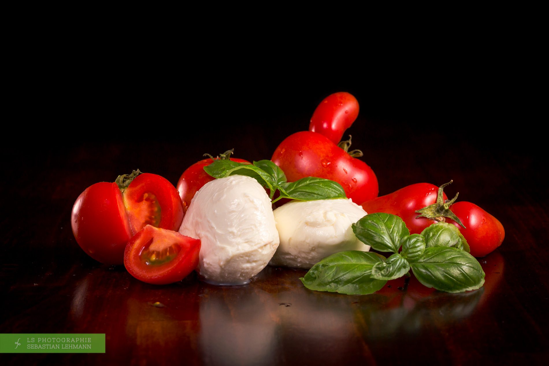 Fotograf Düren Produktfoto Tomate Mozzarella Basilikum