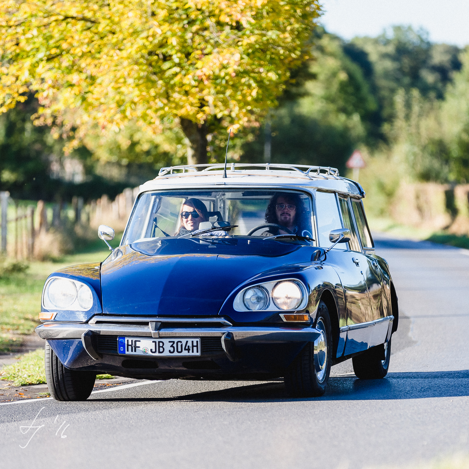 Fotograf Düren - Oktober-Sonne beim Portrait-Shooting und Oldtimer-Shooting