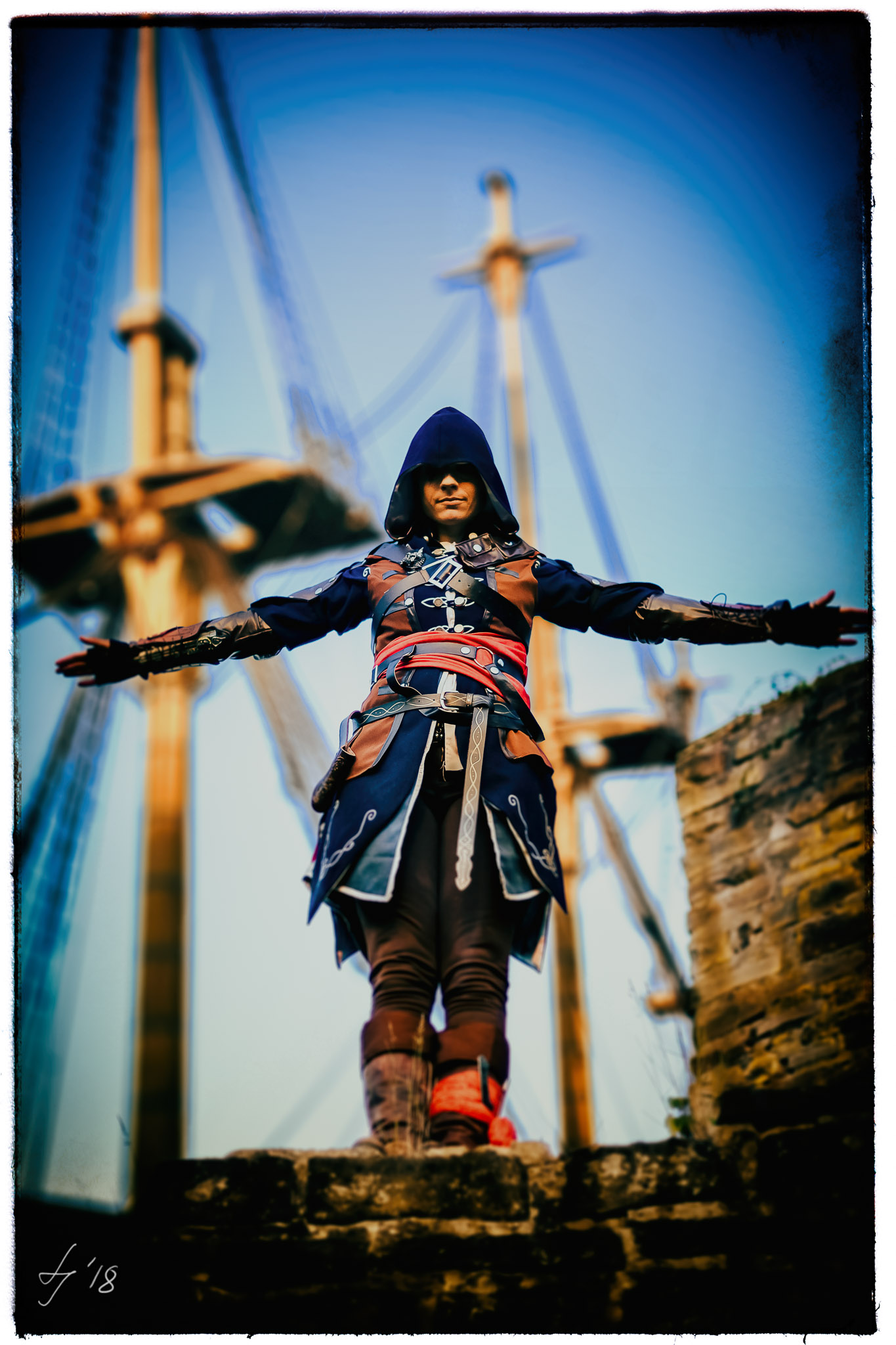 Anna als Edward Kenway beim Assassins Creed Foto Shooting in Blankenberg mit Fotograf Sebastian Lehmann